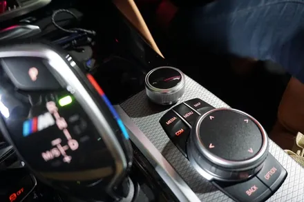 BMW X4 카존 3D 어라운드 뷰 장착으로 안전운행하자. / 부산 사상구