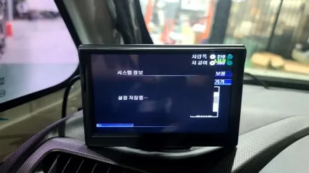 레이 사각지대 없는 안전운행을 위한 3D어라운드뷰, 디지털 룸미러 블랙박스, 후측방경고시스템  작업 / 부산 사상구