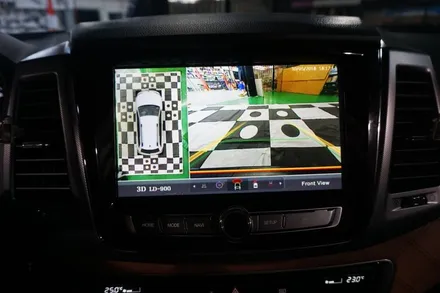 G4 렉스턴 3D 어라운드뷰 장착으로 좁은길도 거침없이 주행하다. / 부산 사상구