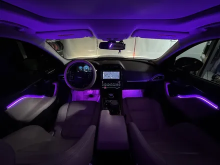 부산 재규어 F페이스 엠비언트라이트 시공도 믿고 맡길 수 있는 디팩토리에서 시공 받으세요!!! / 부산 사상구