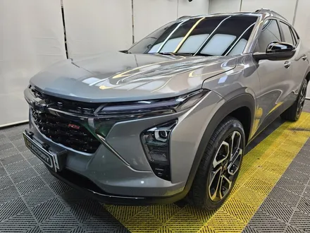 트랙스 크로스오버 신차검수 부터 루마버텍스 신차패키지, 쉐비타운 멀티팩, 엔진 언더커버, 트렁크 식빵등 까지... / 부산 사상구