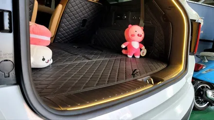 이런 식빵등? MQ4 쏘렌토 웜화이트 트렁크 식빵등 시공 / 부산 사상구