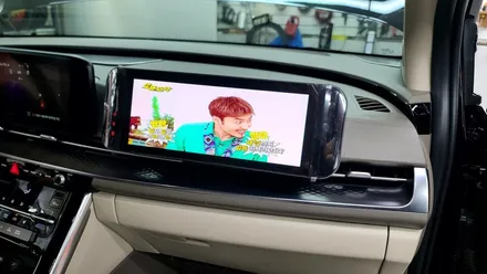 카니발 하이리무진 연동 보조석 보조모니터 시스템 업그레이드 / 부산 사상구