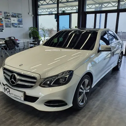 [전주랩핑] 벤츠 루프스킨 벤츠 E 클래스 루프스킨 차량 루프스킨 가발 맛집 벤츠 부분 래핑 / 전주, 광주, 김제