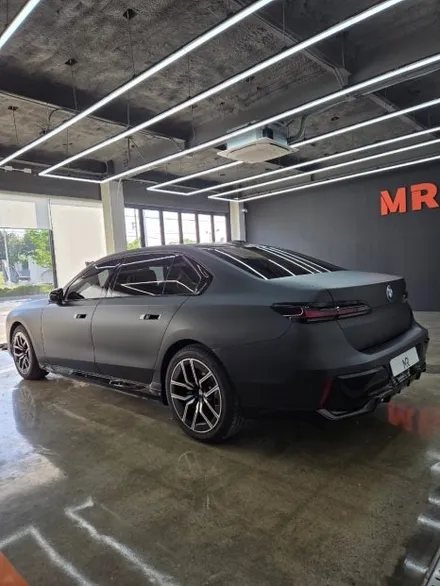 [전주랩핑] BMW 7시리즈 매트 블랙 전체랩핑, 전체 크롬 죽이기까지 한 번에 블랙에 블랙을 더한 시공 / 전주, 광주, 김제