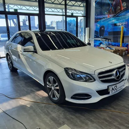 [전주랩핑] 벤츠 루프스킨 벤츠 E 클래스 루프스킨 차량 루프스킨 가발 맛집 벤츠 부분 래핑 / 전주, 광주, 김제