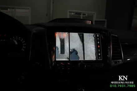 픽업 캠핑카! 렉스턴 칸 3D 플러스 뷰 어라운드뷰 순정 모니터 설치 튜닝 / 부산 사상구 주례동