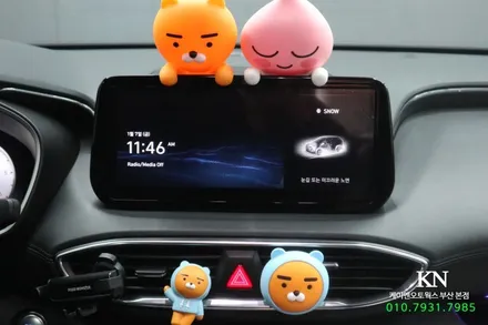 싼타페TM 도어 크롬몰딩, 4륜 조그다이얼, 계기판 순정 옵션 튜닝 / 부산 사상구 주례동