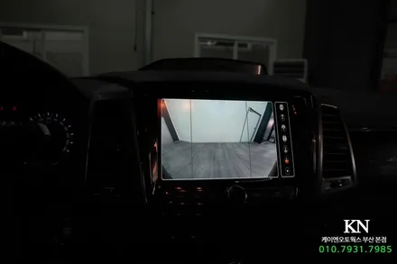 픽업 캠핑카! 렉스턴 칸 3D 플러스 뷰 어라운드뷰 순정 모니터 설치 튜닝 / 부산 사상구 주례동