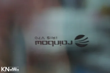 QM6 썬팅 시공 레인보우 V70 (프리미엄 IRIS 썬팅필름지 틴팅 작업) / 부산 사상구 주례동