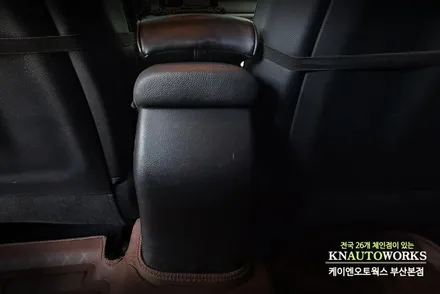올뉴k3 차량용 뒷자리 에어벤트 및 시거잭 USB 충전기 단자 소켓 세트 튜닝기 / 부산 사상구 주례동