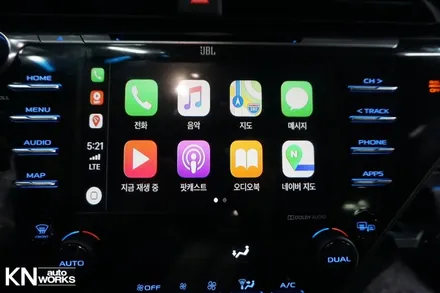 토요타 캠리 애플 카플레이 네비 연결 (아이폰 미러링을 넘어 순정화면 터치까지) / 부산 사상구 주례동