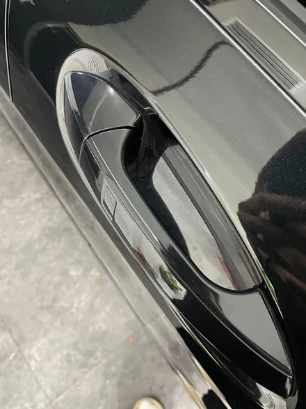[파주일산랩핑] 벤츠 GLA45 AMG 크롬죽이기와 포지드카본 랩핑으로 스포티한 느낌주기 ! - 쪼랩 / 고양시 덕이동