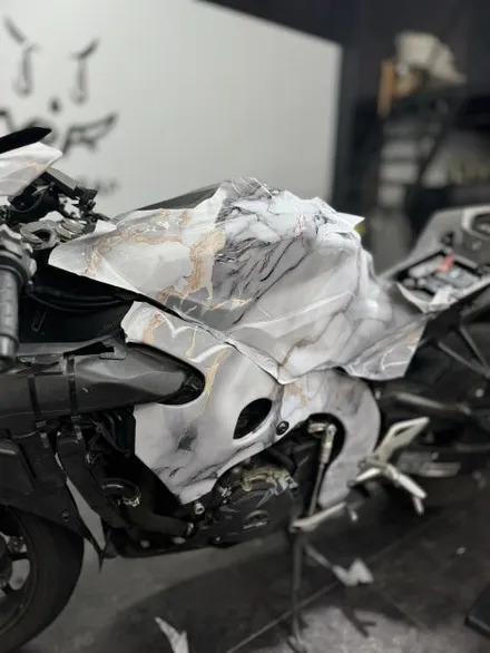 파주 바이크랩핑 운정 랩핑 일산 데칼 CBR1000RR 전체랩핑- 쪼랩 / 고양시 덕이동