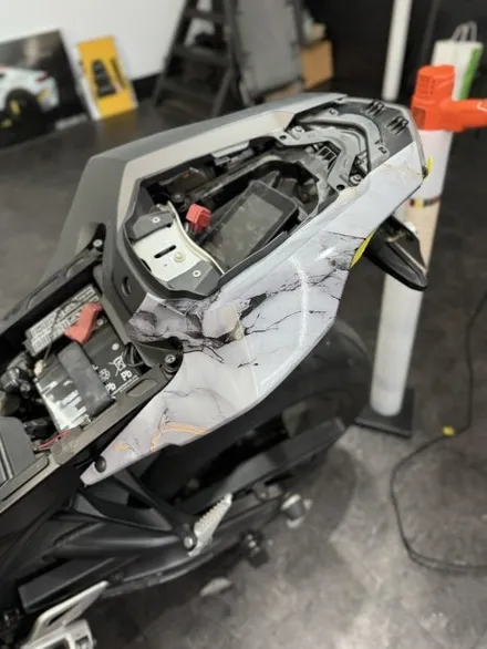 파주 바이크랩핑 운정 랩핑 일산 데칼 CBR1000RR 전체랩핑- 쪼랩 / 고양시 덕이동