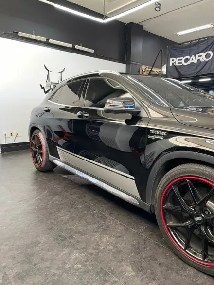 [파주일산랩핑] 벤츠 GLA45 AMG 크롬죽이기와 포지드카본 랩핑으로 스포티한 느낌주기 ! - 쪼랩 / 고양시 덕이동