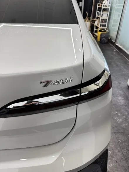 일산 BMW 크롬딜리트 랩핑 전문, 7시리즈를 만나다 / 고양시 덕이동