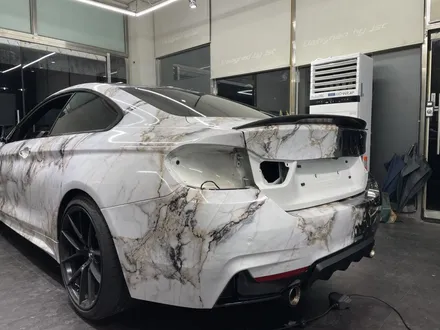 BMW 428i 대리석 패턴 실사 랩핑으로 나만의 차량 만들기 ! - 일산 파주 랩핑 쪼랩 / 고양시 덕이동