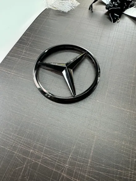 김포•일산 랩핑 전문 CLA 45 AMG 엠블럼 크롬죽이기 시공 ! - 일산 랩핑 쪼랩 / 고양시 덕이동