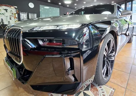 광주전체랩핑 BMW 750e 고광택 전체 듀오톤 랩핑 시공 / 광주 북구 중흥동