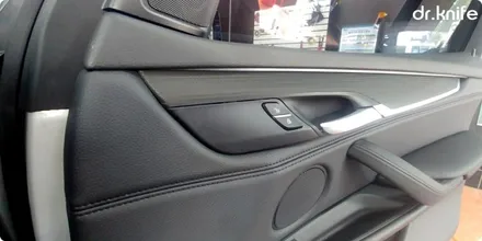 광주 실내랩핑 BMW X5 (F15) 리얼 우드 매트릭스 블랙            랩핑 시공 닥터나이프 카스킨 스튜디오 / 광주 북구 중흥동