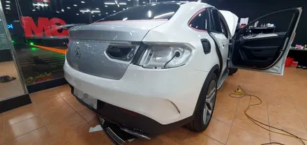 광주랩핑 벤츠 GLE350d 화이트펄 전체랩핑 재시공 / 광주 북구 중흥동