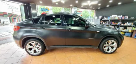 광주랩핑 BMW X6 사틴 블랙 전체랩핑 시공 닥터나이프 카스킨 / 광주 북구 중흥동