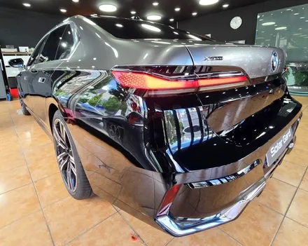 광주전체랩핑 BMW 750e 고광택 전체 듀오톤 랩핑 시공 / 광주 북구 중흥동