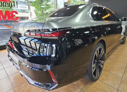 광주전체랩핑 BMW 750e 고광택 전체 듀오톤 랩핑 시공 / 광주 북구 중흥동