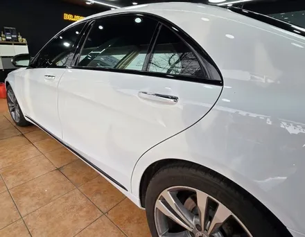 광주고광택랩핑 벤츠 S400d 오벨 화이트전체랩핑 시공 / 광주 북구 중흥동