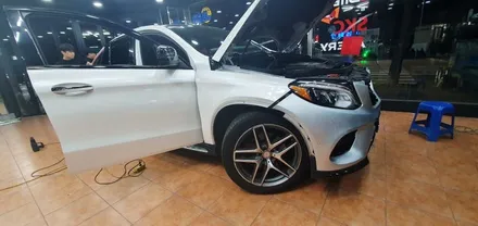 광주랩핑 벤츠 GLE350d 화이트펄 전체랩핑 재시공 / 광주 북구 중흥동