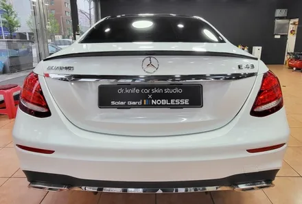 광주전체랩핑 벤츠E43 AMG 화이트 전체랩핑 시공 / 광주 북구 중흥동