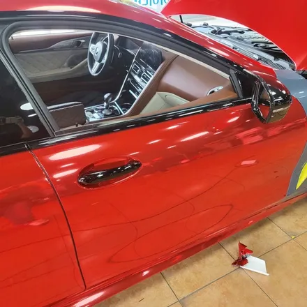 광주랩핑 BMW M8 에이버리 레드 크롬 전체랩핑 시공 / 광주 북구 중흥동
