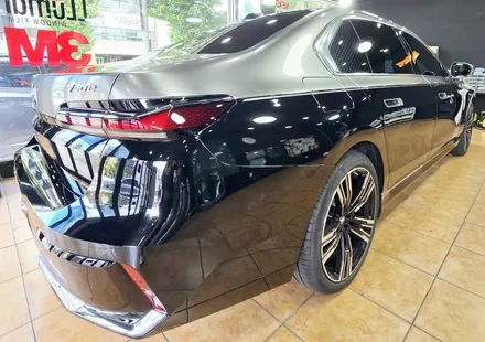 광주전체랩핑 BMW 750e 고광택 전체 듀오톤 랩핑 시공 / 광주 북구 중흥동
