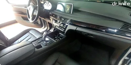 광주 실내랩핑 BMW X5 (F15) 리얼 우드 매트릭스 블랙            랩핑 시공 닥터나이프 카스킨 스튜디오 / 광주 북구 중흥동
