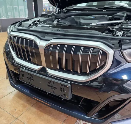 BMW 아이코닉글로우 그릴 랩핑 시공 / 광주 북구 중흥동