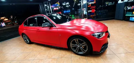 광주랩핑 BMW 320d 사틴 카마인레드 전체랩핑 시공 / 광주 북구 중흥동
