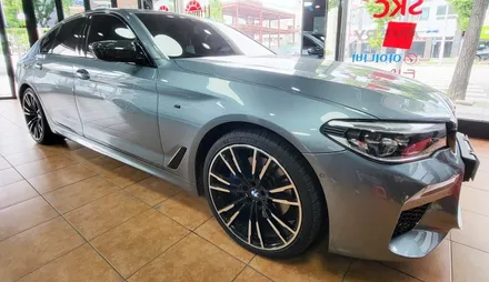 광주랩핑 BMW G30 무광 화이트 전체랩핑 시공 / 광주 북구 중흥동