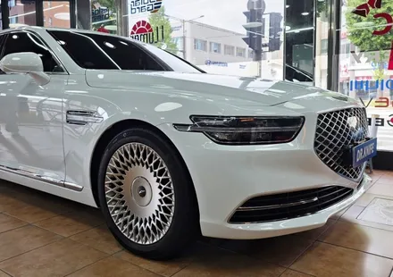 제네시스 G90 오벨 고광택 화이트 전체랩핑 시공 / 광주 북구 중흥동