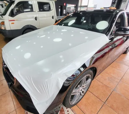 광주전체랩핑 벤츠E43 AMG 화이트 전체랩핑 시공 / 광주 북구 중흥동