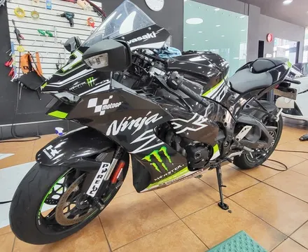 광주랩핑 스즈키 zx10r 방탄데칼시공 / 광주 북구 중흥동