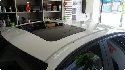 광주 루프스킨 BMW 325d 루프스킨 & M 퍼포먼스 데칼 시공 닥터나이프 키스킨 / 광주 북구 중흥동