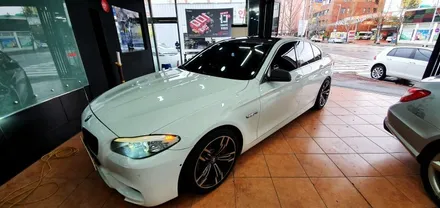 광주루프스킨 BMW 520d 루프스킨 제거 및 카본 필름 재시공 / 광주 북구 중흥동