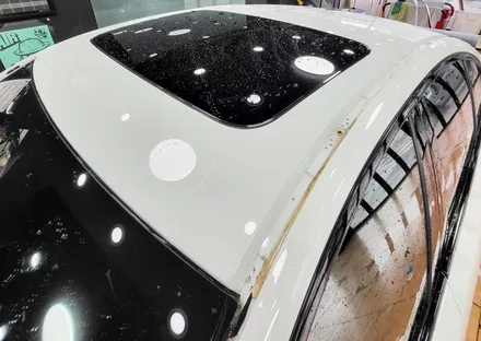 광주랩핑 bmw 530i 루프스킨 재시공 및 윈도몰딩 크롬딜리트 시공 / 광주 북구 중흥동