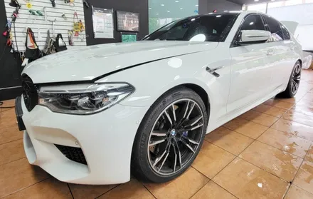 광주랩핑 제거 bmw m5 레드크롬 랩핑제거 / 광주 북구 중흥동