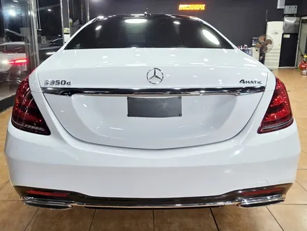 광주전체랩핑 벤츠 s350d 고광택 화이트 전체랩핑 시공 / 광주 북구 중흥동