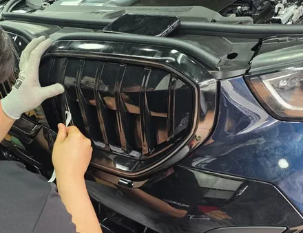 BMW 아이코닉글로우 그릴 랩핑 시공 / 광주 북구 중흥동