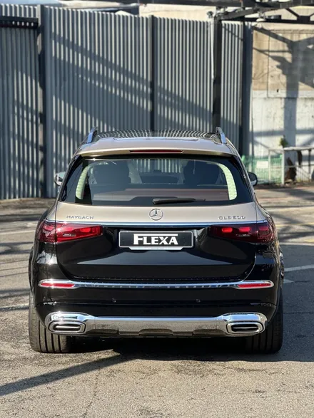 벤츠 GLS600 MAYBACH 상단 투톤 샴페인골드 고광택 랩핑 +코치라인 시공, 차량 보호 시공의 첫걸음입니다 / 고양시 원흥동