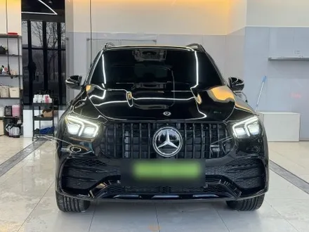 랩핑으로 태어난 새로운 프리미엄, 벤츠 gle 53 amg 고광택 블랙 랩핑 / 고양시 원흥동