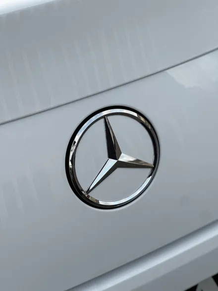 벤츠 cls450 피아노화이트 색상 고광택 랩핑, 고급 차량 보호엔 최선의 선택이죠 / 고양시 원흥동